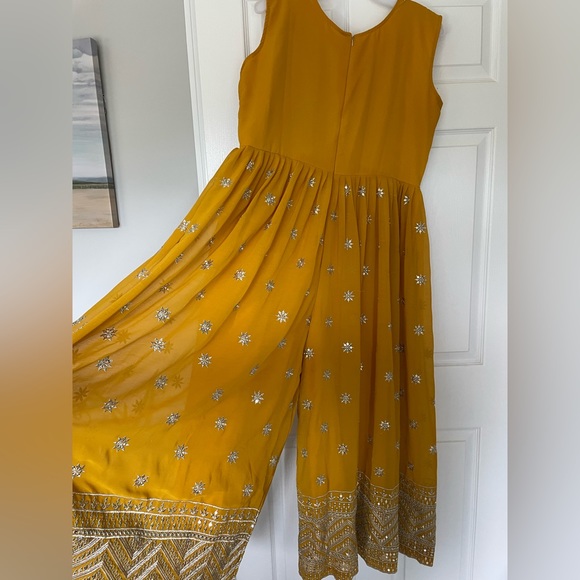 Anarkali jumpsuit - Picture 3 of 4